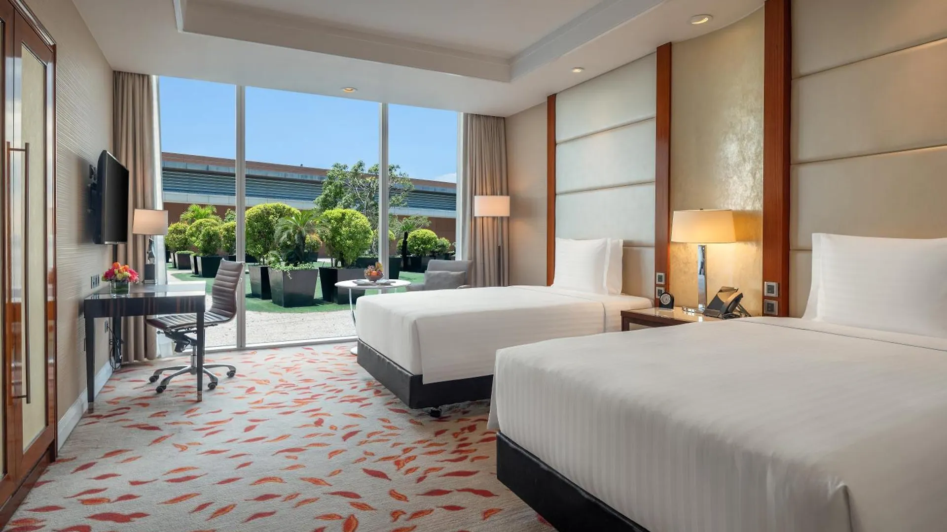 Solaire Resort Entertainment City Paranaque City 5*,