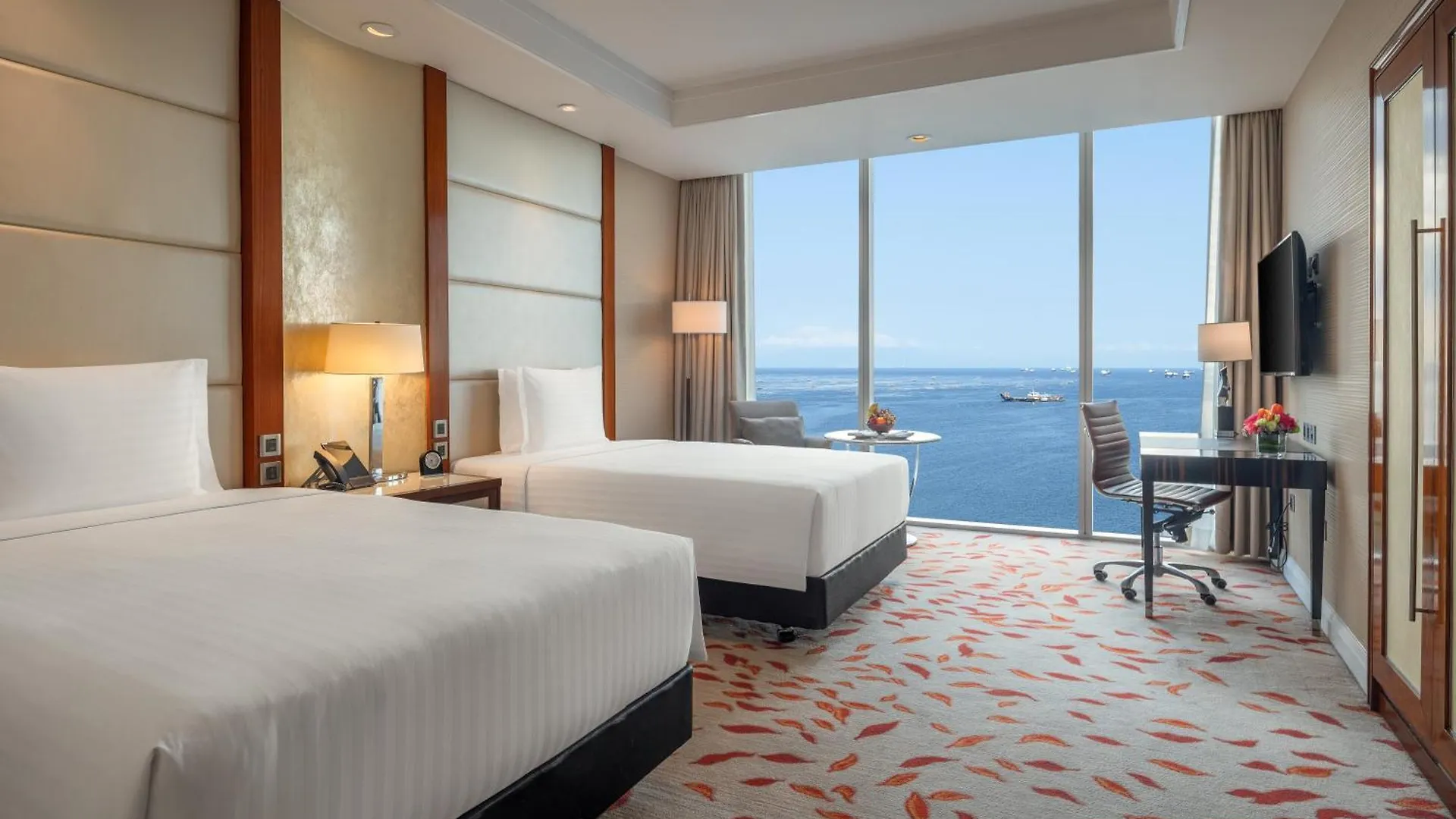 Solaire Resort Entertainment City Paranaque City 5*,